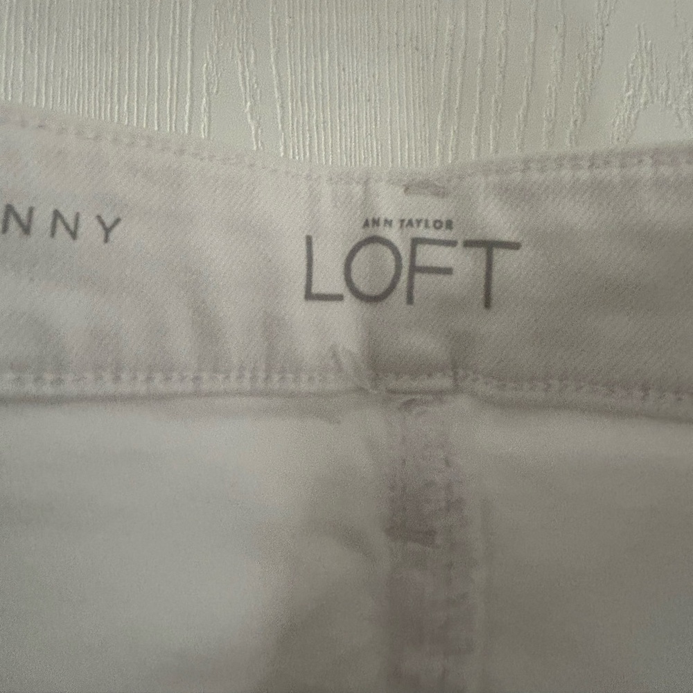 LOFT | Women's Curvy White High Waisted Skinny Jeans | Size 30/10P - Picture 6 of 11